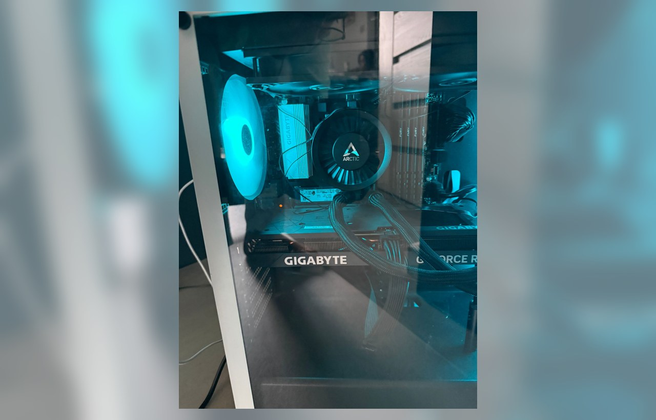 Desktop computer checked after an upgrade